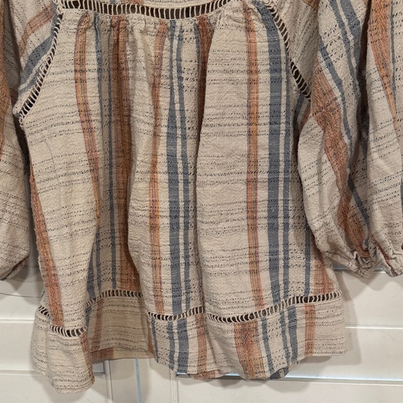 Maaji Plaid Beige and Blue Blouse - Picture 11 of 11